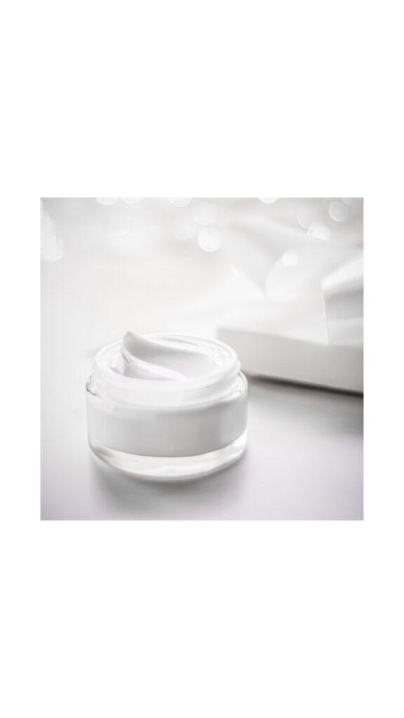 保湿クリーム塗らないと、乾燥地獄へまっしぐら！保湿クリームが欠かせない理由とは？